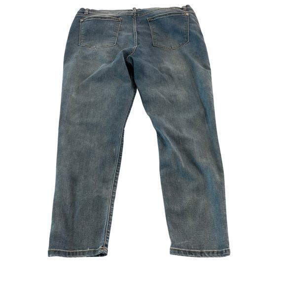 Judy Blue Skinny Jeans Distressed‎ Size 3XL - Picture 2 of 9